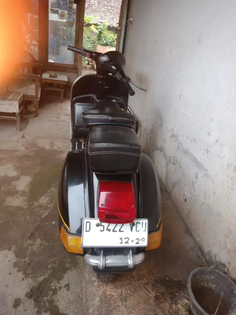 Vespa LX 1982 isi-komplit