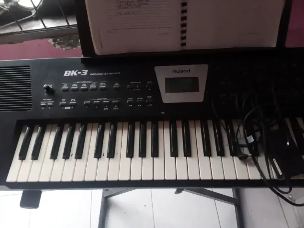 Jual Keyboard Roland BK 3