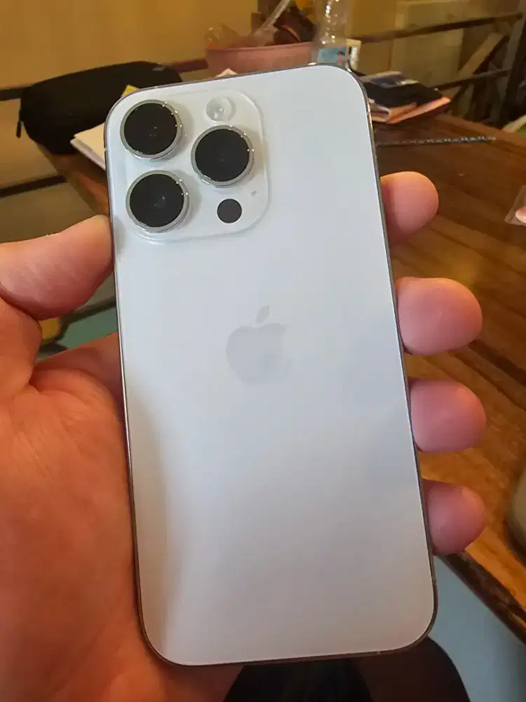 iphone 14 pro 128 RESMI mulus pemakaian pribadi