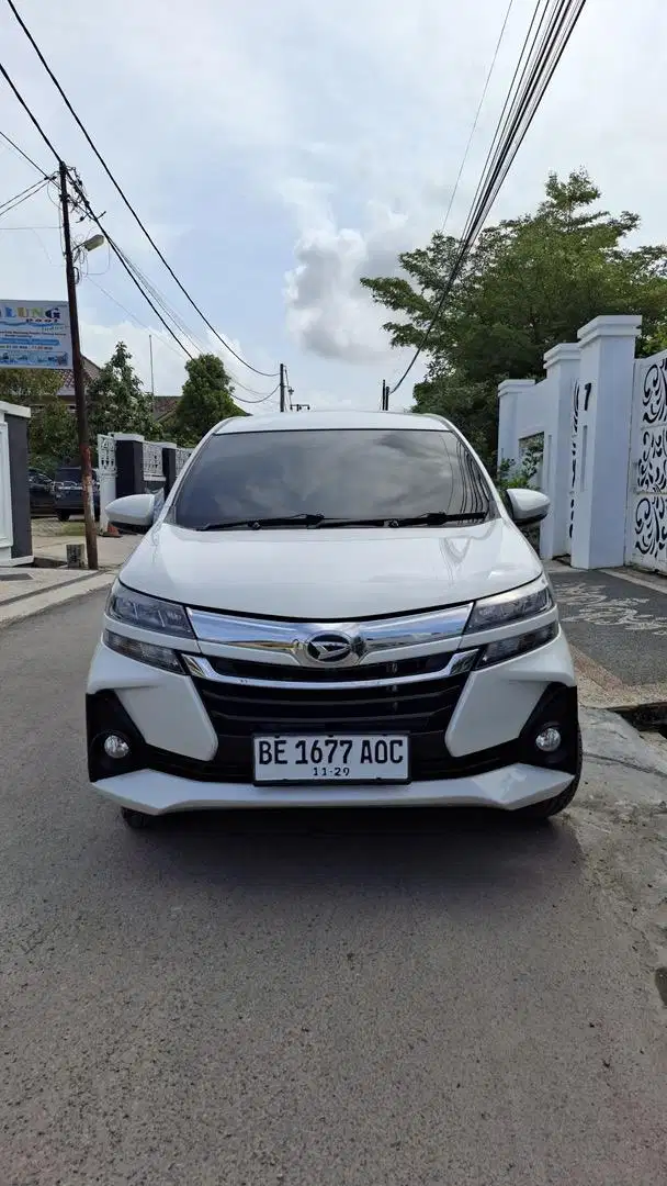 XENIA R 2019 MANUAL PUTIH
