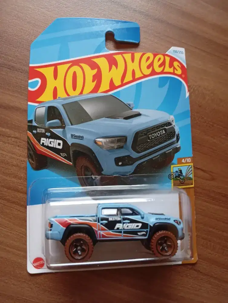 Hotwheels 20 Toyota Tacoma