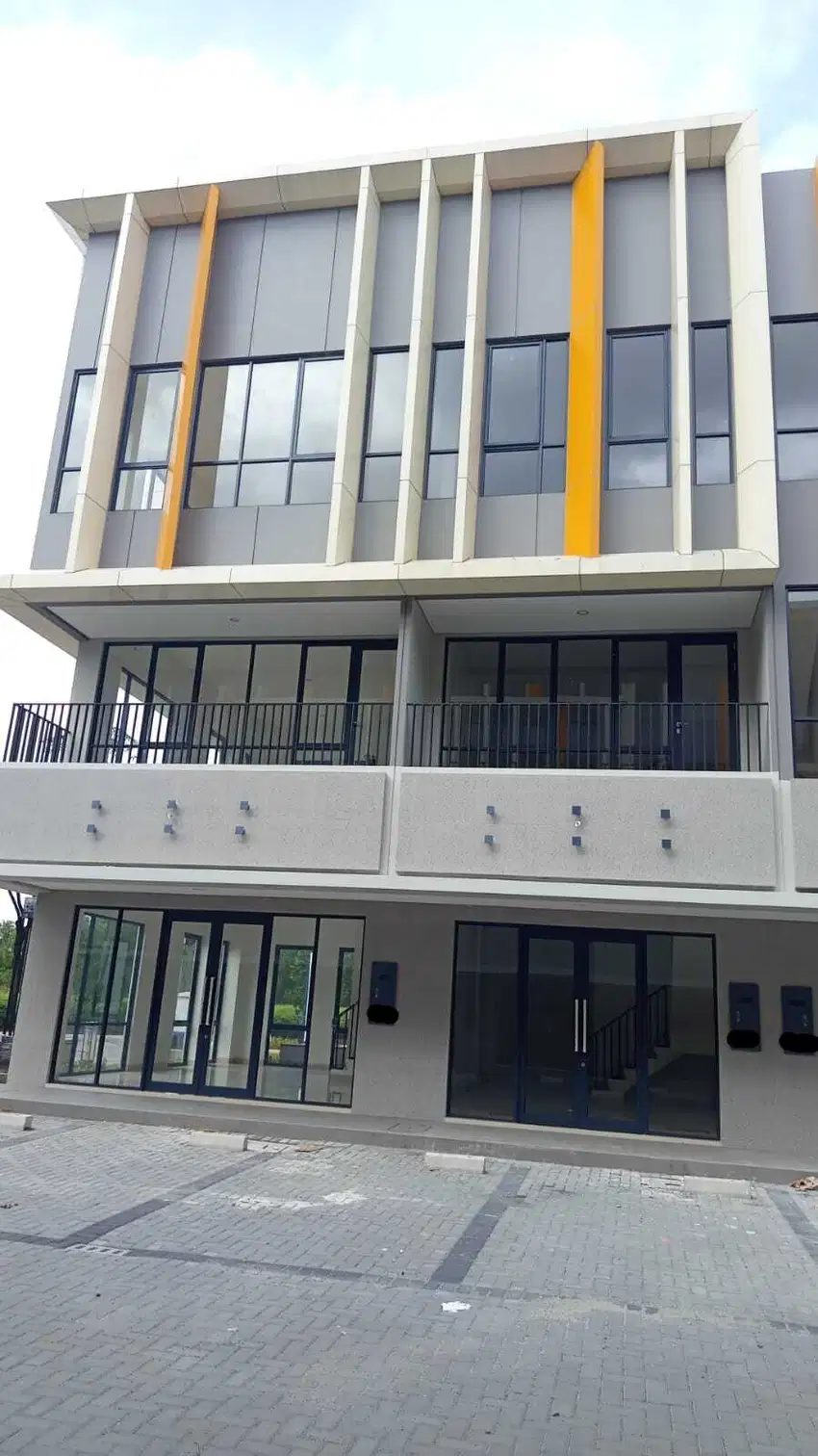 Disewa Cepat Ruko Baru 3 Lantai ada Balcony di The Loop BSD