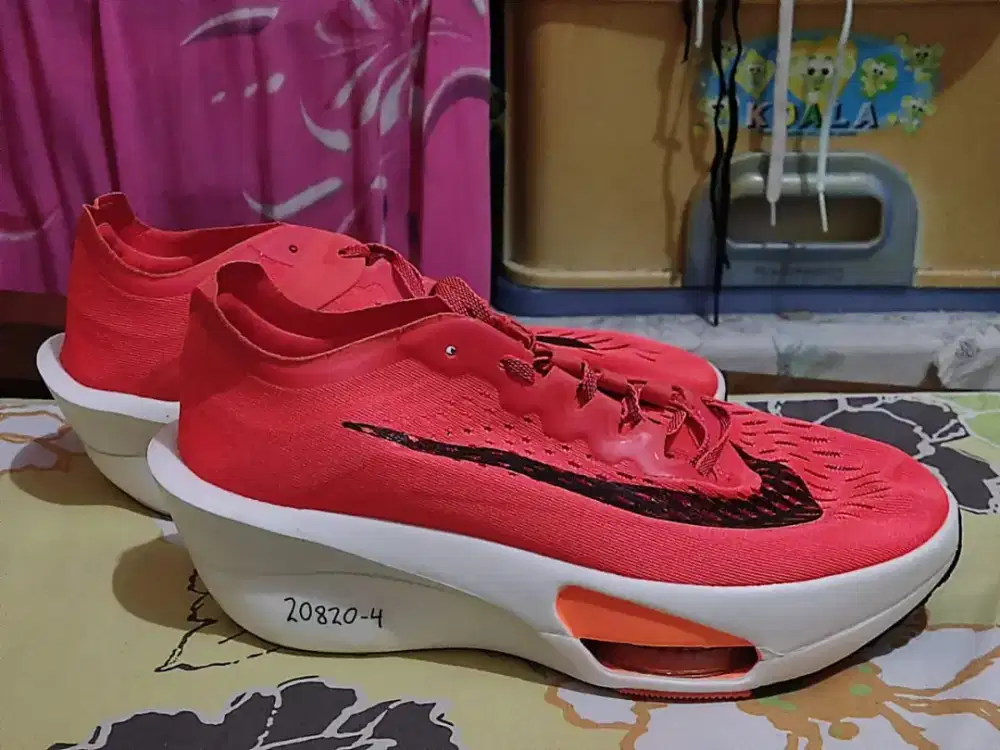 Nike VaporFly no 43 made in Vietnam