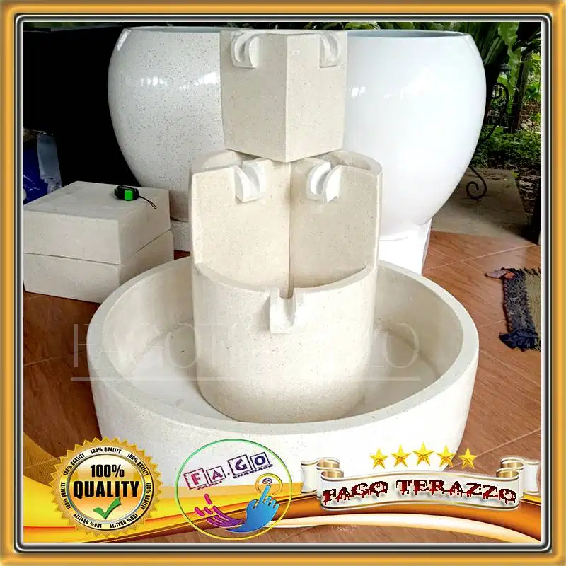 Kolam Air Mancur Teraso Minimalis Bertingkat