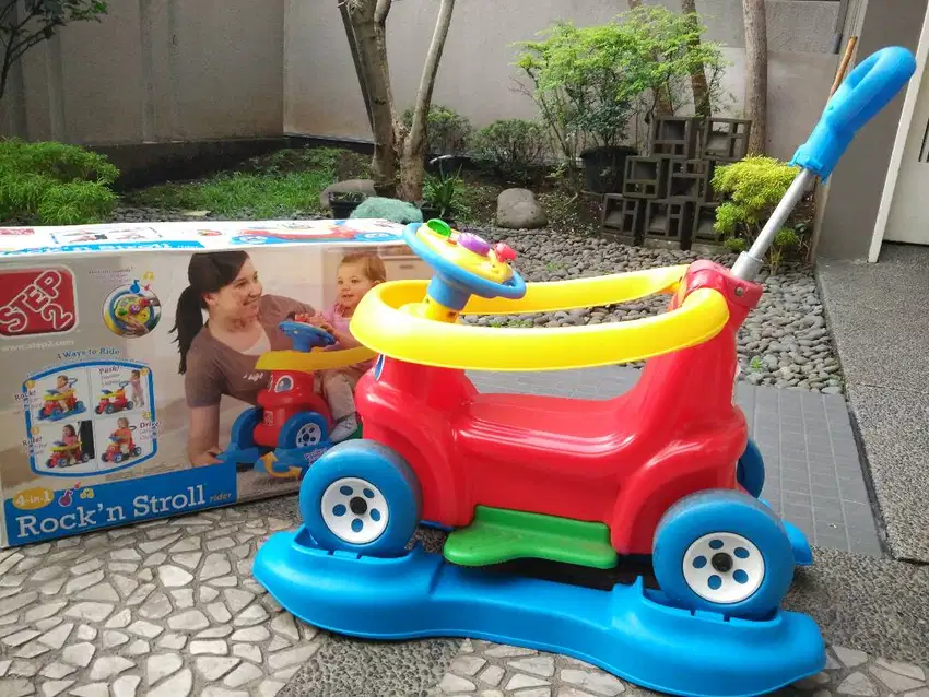 Mobil  Stroler Step2 4-in-1 Rock n Stroll