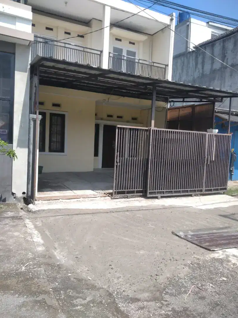 Rumah Minimalis Siap Huni 2 Lantai di Cluster Antapani