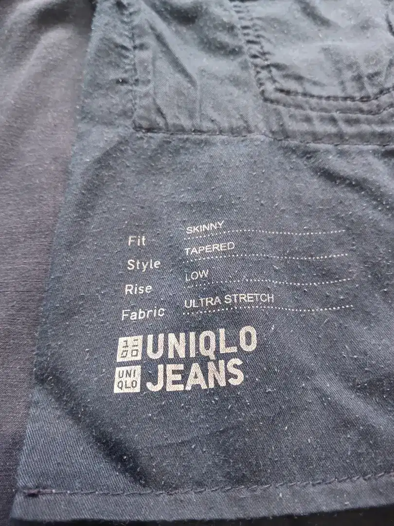 Celana Uniqlo bahan size XL 36 blue navy