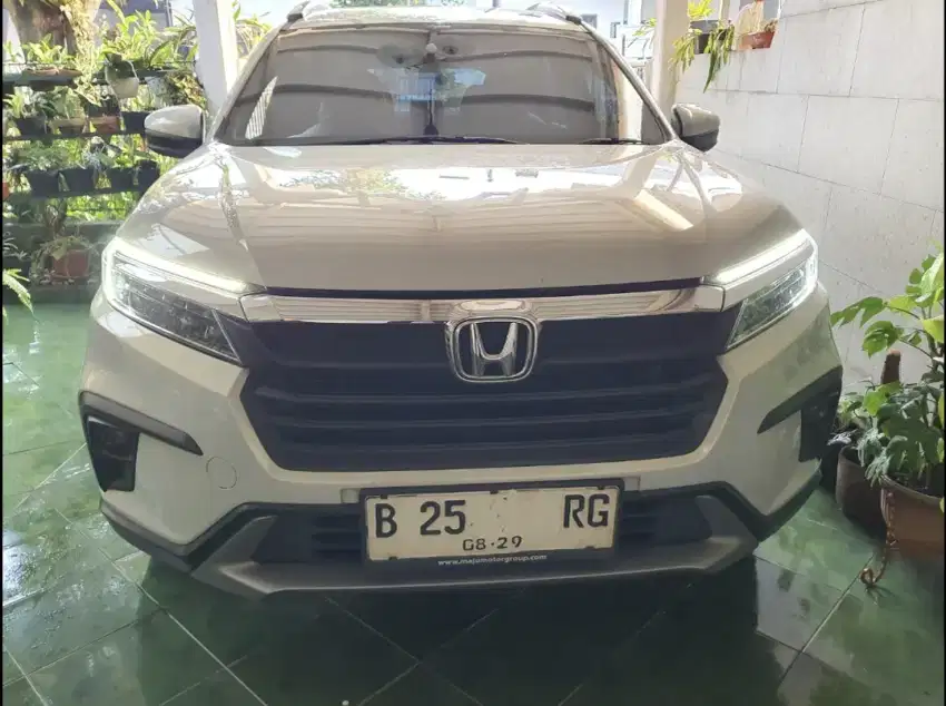 BRV E MT manual agustus 2024 putih