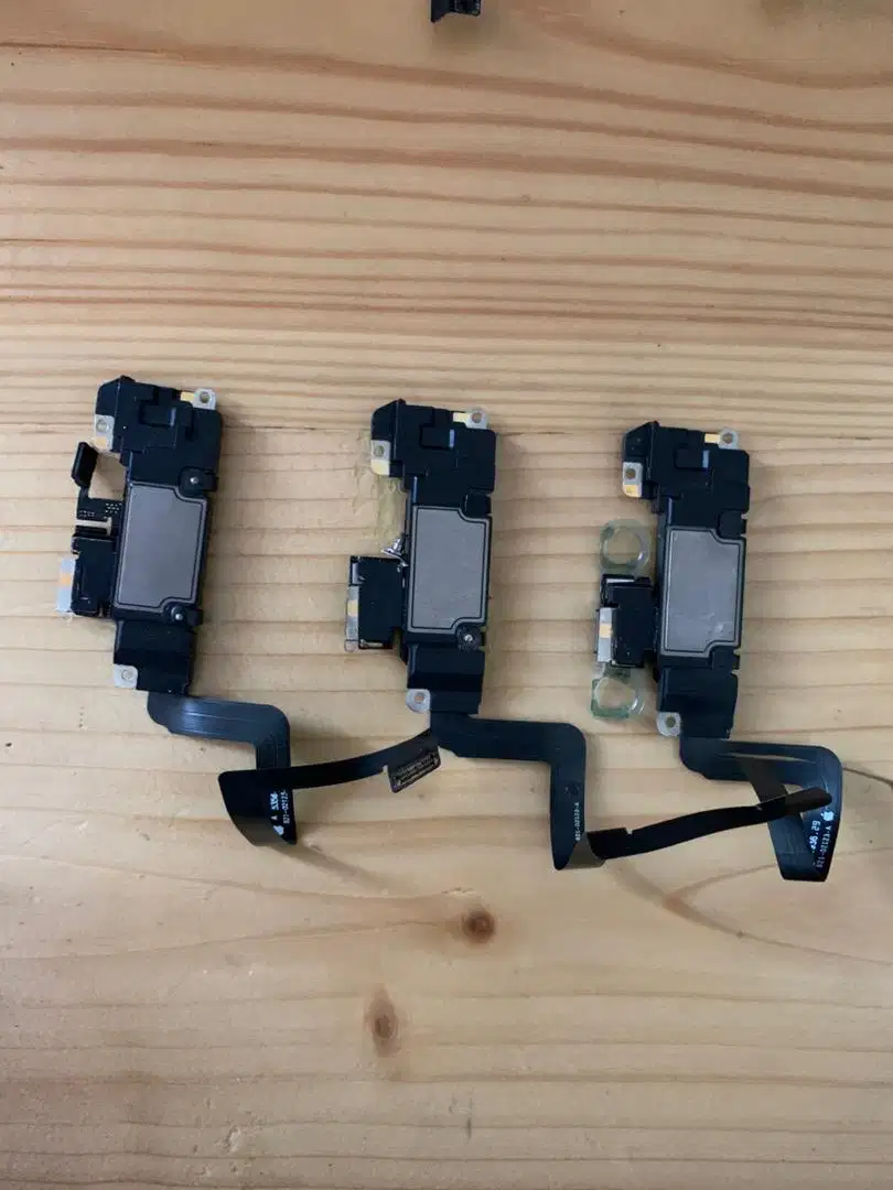 Speaker Atas Iphone 11