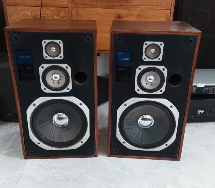 TEAC SS 414 Speaker, 2 way sistem 10 inch woofer