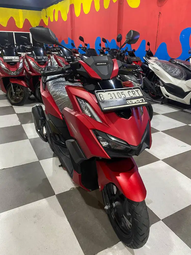 ( DP 500 ) Vario 160 CBS 2022 KTP Daerah & Rumah Sewa Bisa