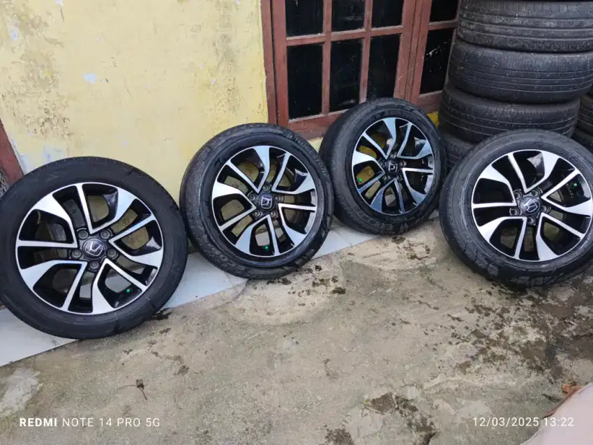 VELG OEM CIVIC FB R16 ORIGINAL + BAN 195/60 R16 85%