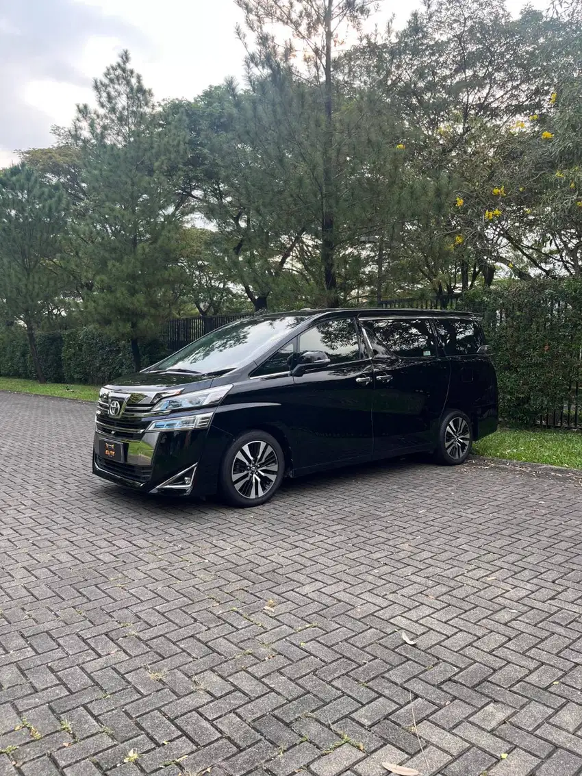 Toyota Vellfire 2.5 G ATPM FACELIFT 2018