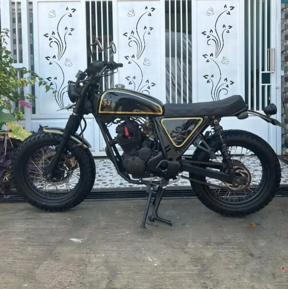 DIJUAL CEPAT  MOTOR CUSTOM