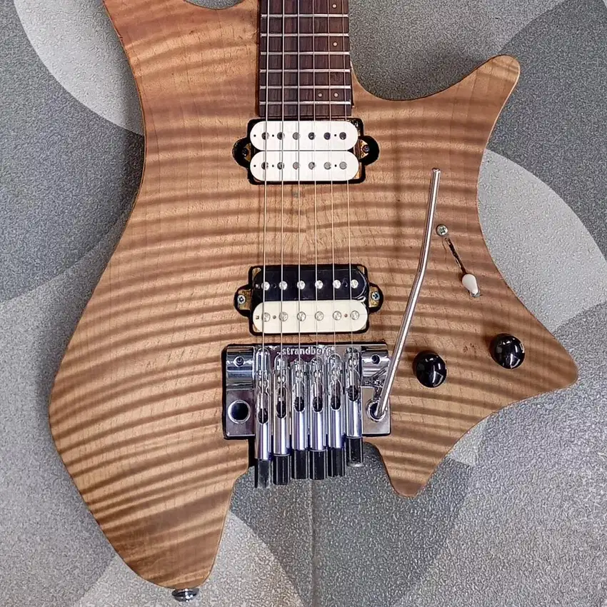 Gitar buntung 6 string bikin d lirik orang