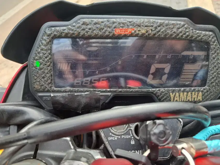 All new Vixion R 155cc 6 speed good condition