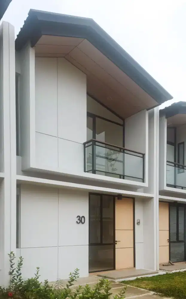 Disewakan Rumah di Cendana Cove Karawaci 55/60 ( 35 juta )