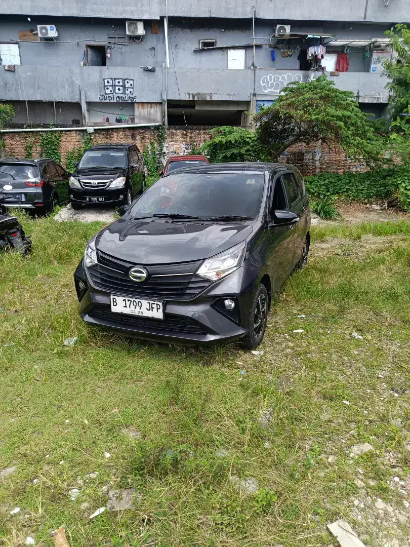 Sigra R manual 2023 unit mulus masih seperti baru