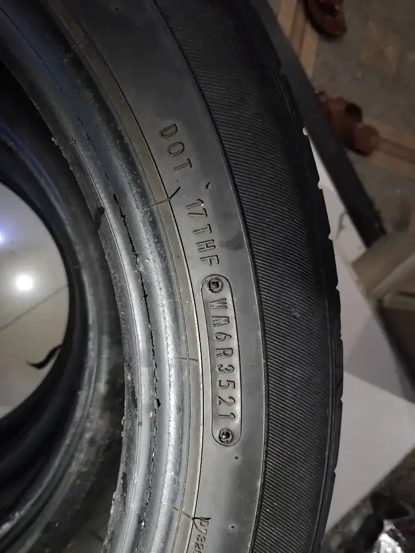 Xpander cross ban merk dunlop 205 55 R17