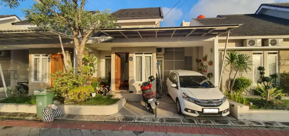 Rumah dalam perumahan elite di jl Kaliurang km12