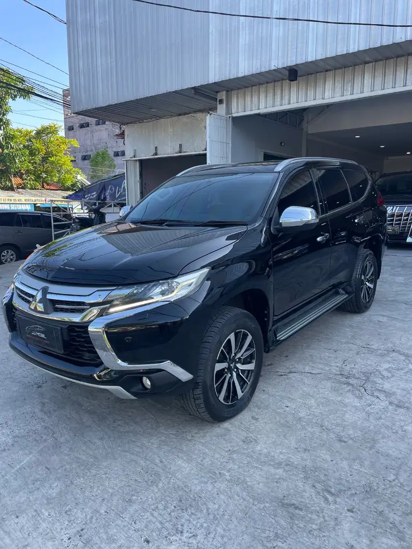 PAJERO DAKAR 2019 HITAM KM77rb