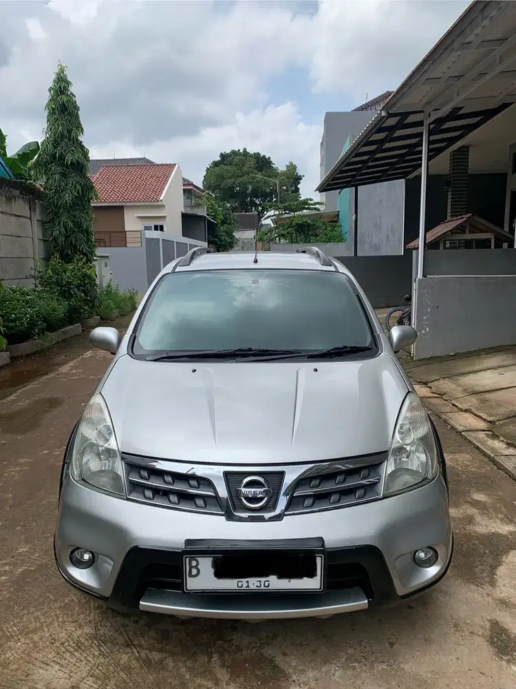 Nissan Livina X-Gear 1.5 Automatic Tahun 2012