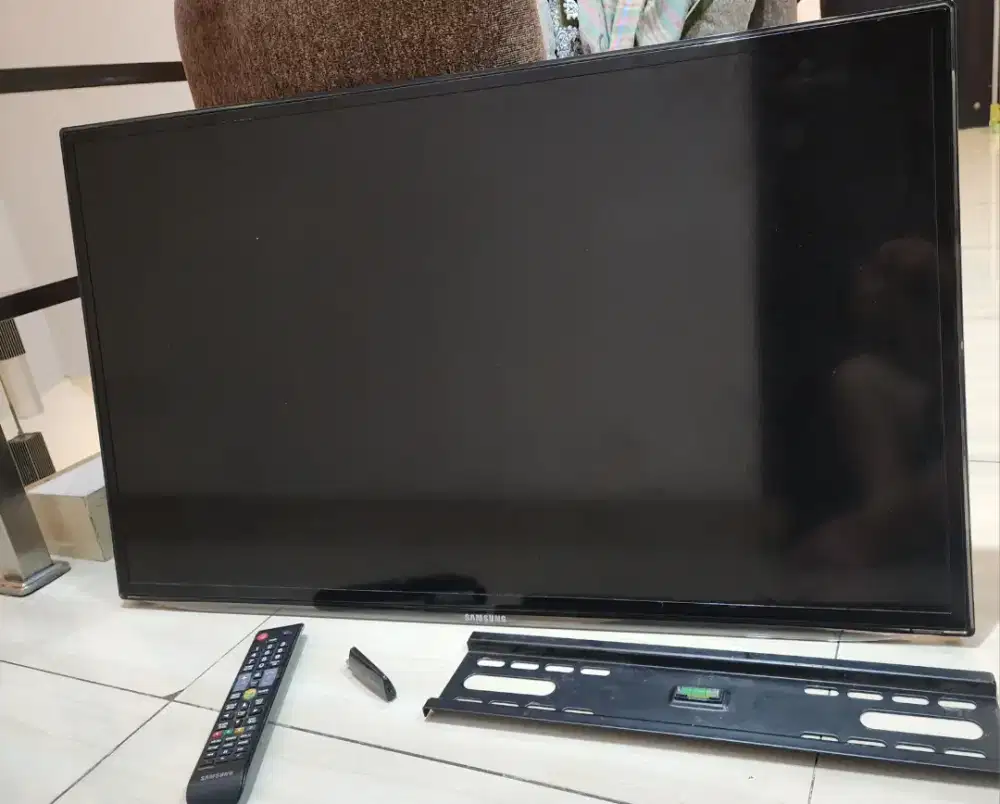 Samsung Smart TV - Type No. UA40ES5600