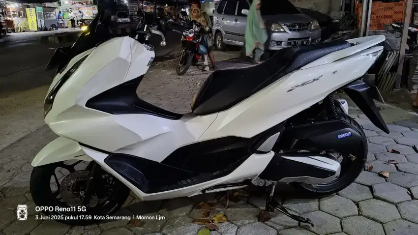 Honda PCX 160 CBS  2022