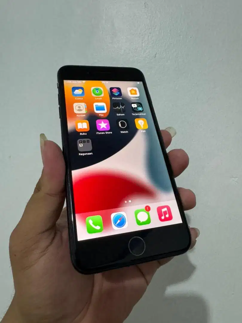 Iphone 7 plus 32gb inter smartfren only