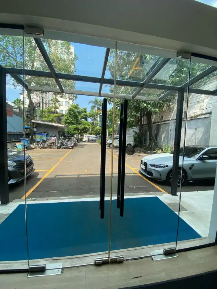 Jasa tukang kaca aluminium pintu kaca dll