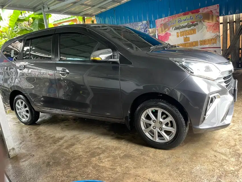 Di Jual 1 unit Mobil Daihatsu Sigra 2020 Manual pakaian PRIBADI