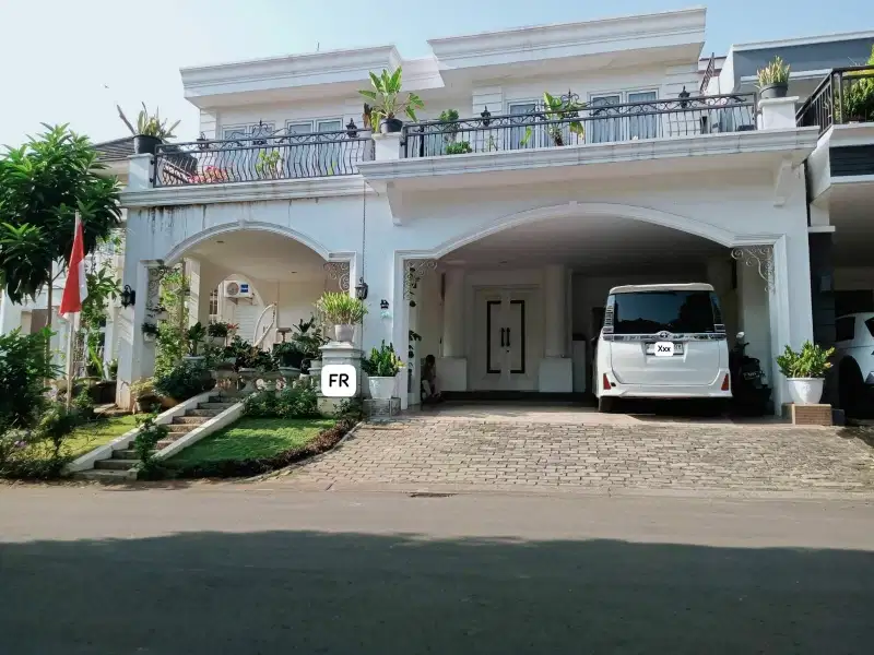 Rumah Mewah include private pool di dalam Cluster Kota Wisata Cibubur