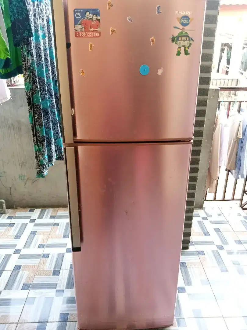 Kulkas 2 Pintu Merk Sharp