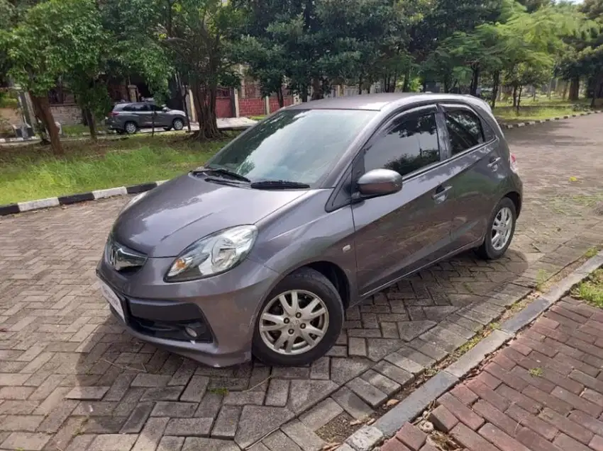 DP RENDAH Honda Brio Satya 1.2 E Bensin-MT 2015 ABU-ABU wVI