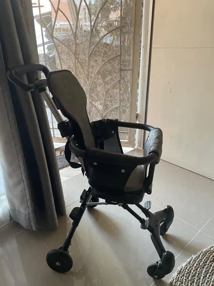Stroller duduk anak