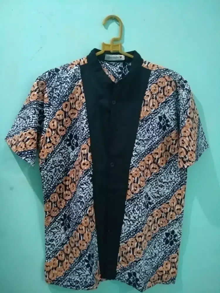SALE ATASAN BATIK (penggunaan kurleb anak usia 15)