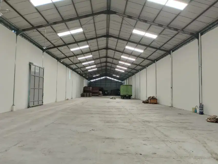 DI JUAL/SEWAKAN GUDANG DI KAWASAN INDUSTRI CANDI SEMARANG BARAT