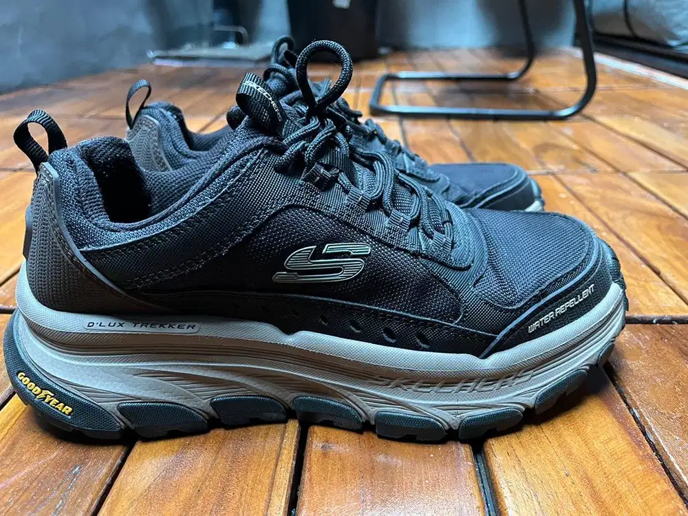 Skecher trekker