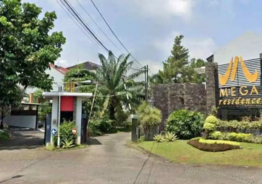 Murah dijual rumah siap huni mega resident banyumanik one gate sistem