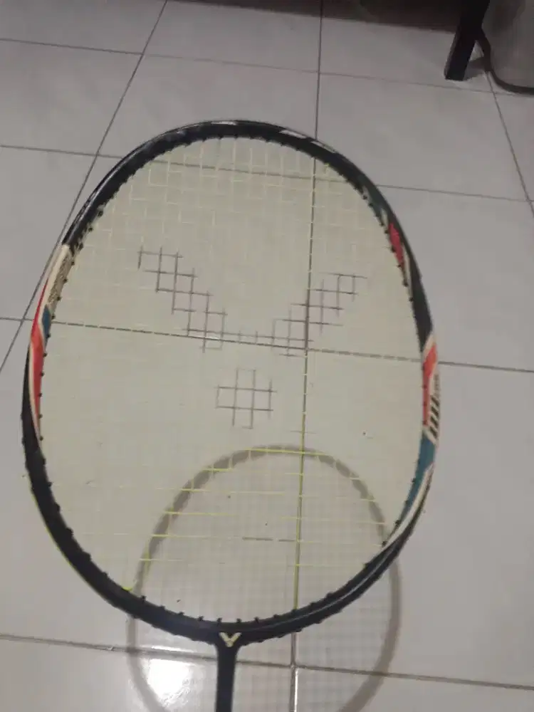 Dijual Raket Original Victor Hypernano X20H terpasang senar Victor VBS