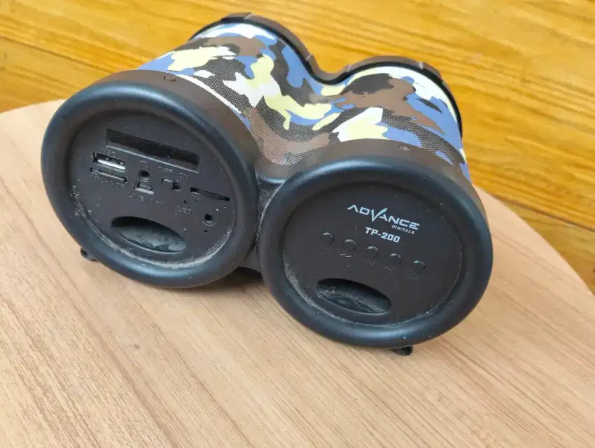 Speaker Advance TP-200