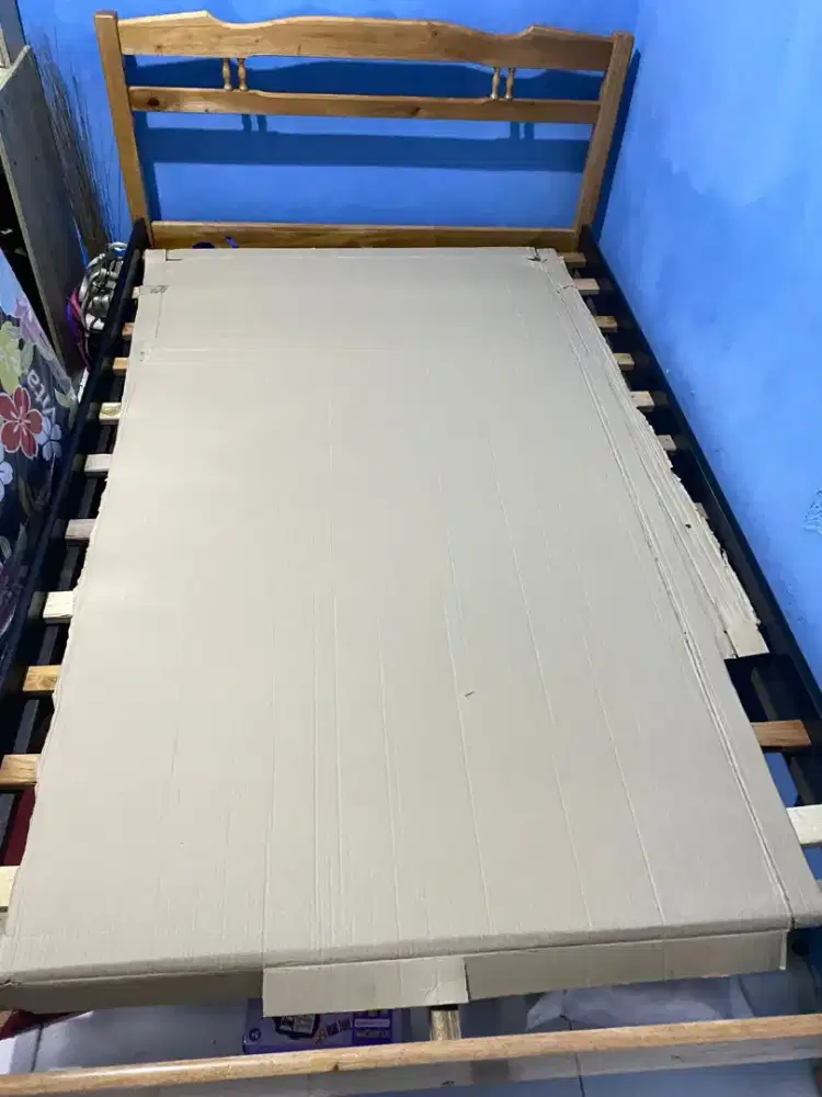 Ranjang , Tempat Tidur Ukuran 120×200 Murah