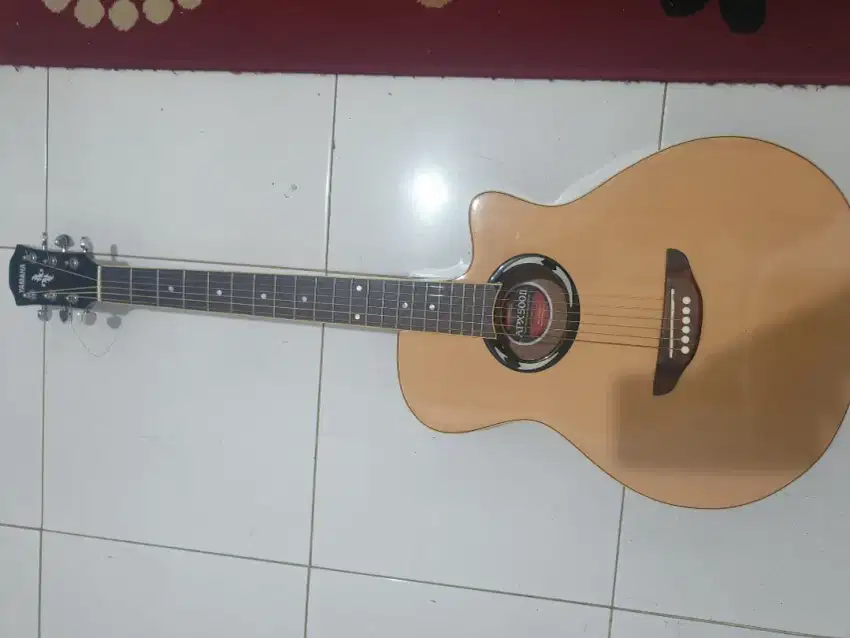 DI JUAL CEPAT GITAR