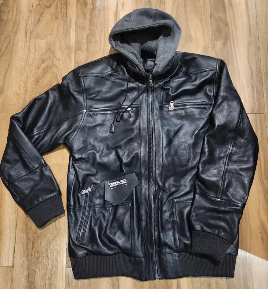 Jaket Kulit Hoodie, Black, size M