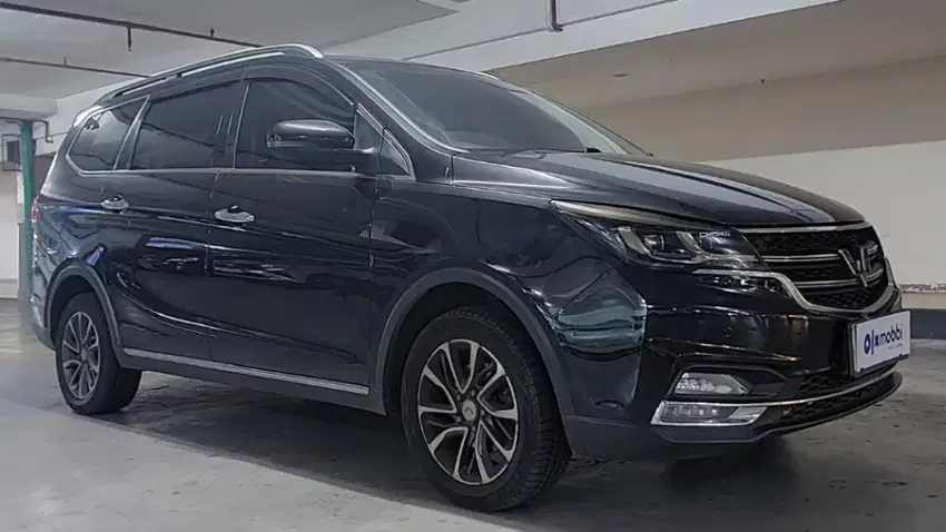 TDP Rendah Wuling Cortez 1.8 L Lux Plus Bensin-AT 2018 Silver CSYSB