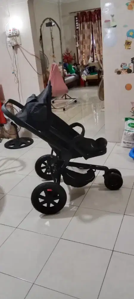 Stroller anak tiga roda