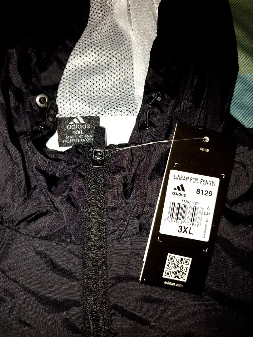 For sale jaket running adidas dan Nike sepaket