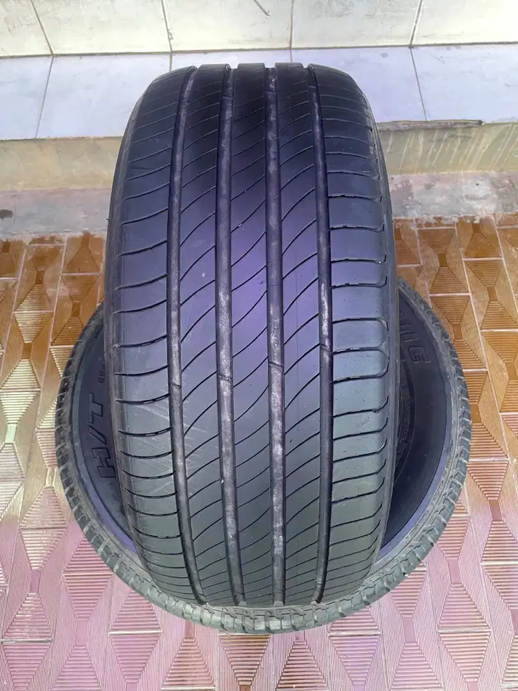 Ban Michelin Primacy 4 235 55 r17 1Pcs