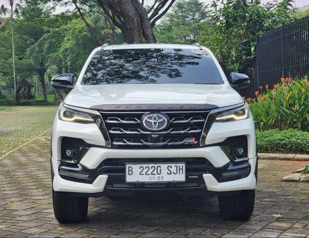 KM.20.RB ANTIK| FORTUNER GR SPORT 2.8 AT 2022 PUTIH RASA BARU PERFECT!