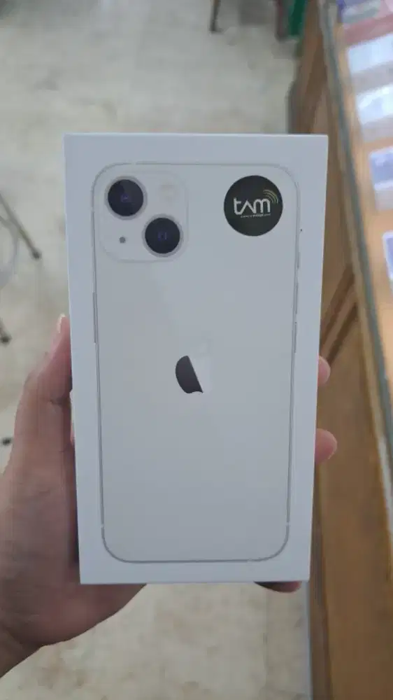 Apple IPhone 13 128GB Starlight New Segel Box Garansi IBOX Bisa Kredit